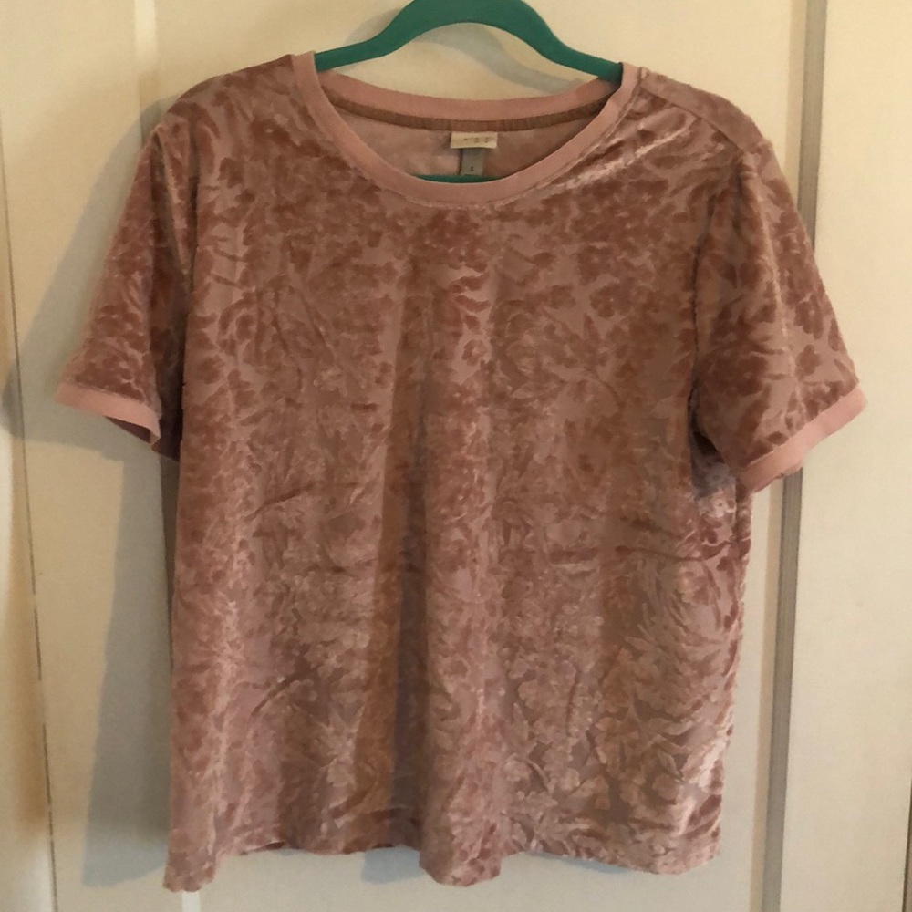 Pink velvet print top
